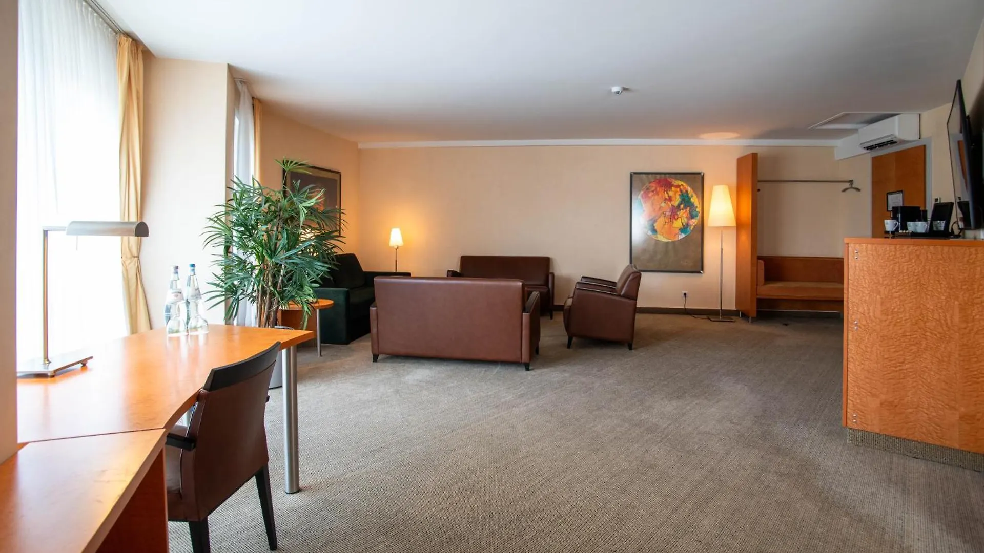 Best Western Premier Airporthotel Berlin Schönefeld 4*,  Tyskland